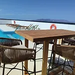 Sky View Design And Relax View With Free Parking Lägenhet *