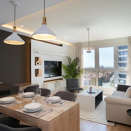 Sky View Design And Relax View With Free Parking Apartment