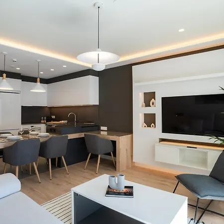 Apartment Sky View Design And Relax View With Free Parking Malaga